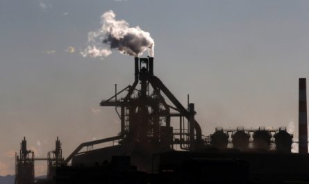 Индия сократила производство стали в апреле на 70%