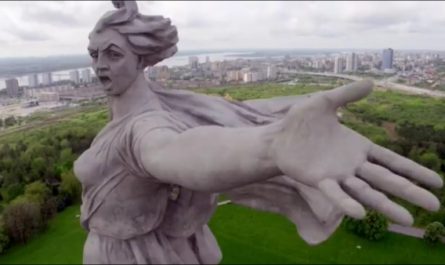 «Северсталь канаты» приняли участие в реставрации монумента "Родина-мать зовет!" (видео)