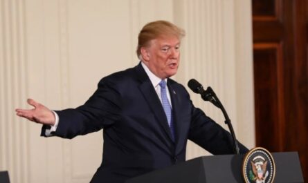 Сталь освобождена от ответных пошлин президента Трампа 