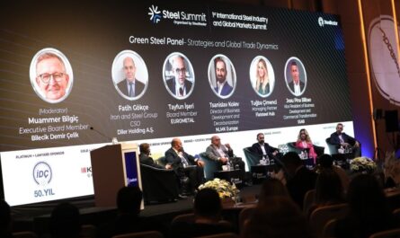 Член правления EUROMETAL Тайфун Ишери на сталелитейном саммите SteelRadar в Чешме