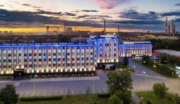 На Череповецком металлургическом комбинате завершили капитальный ремонт дуговой сталеплавильной печи №1