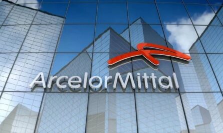 ArcelorMittal временно останавливает плавку