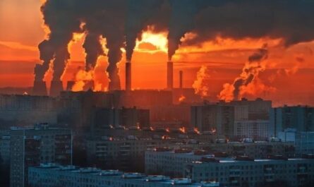 Профсоюзы Польши угрожают протестами из-за слабой поддержки металлургии
