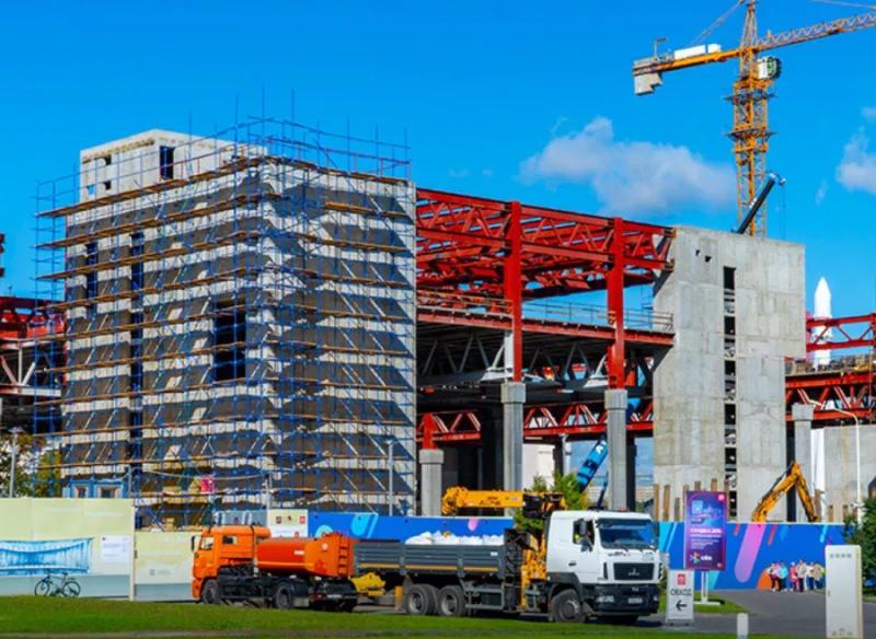 ЕВРАЗ НТМК поставил более 730 тонн стальных двутавров для строительства нового павильона на ВДНХ