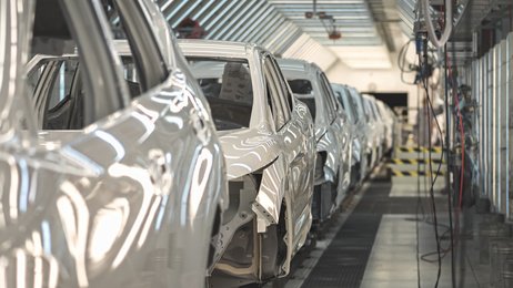 Немецкие заводы и автопроизводители расходятся во мнениях по поводу автомобильного пакета ЕС