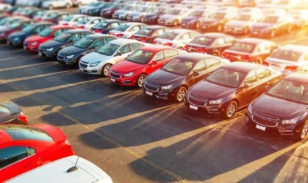 Продажи новых автомобилей в США достигли 6-летнего максимума