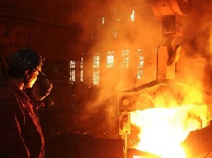 КНР: в первом квартале производство стали снижено на 4,6%
