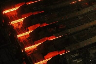 На ЧерМК освоили производство стали 09Г2С для бесшовных труб