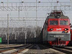 РЖД: за 4 месяца погрузка чёрных металлов уменьшилась на 16,6%